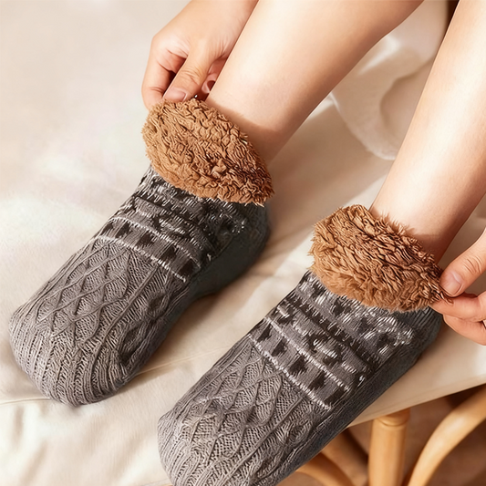 📢50% de réduction！！！📍Chaussettes pantoufles confortables avec antidérapant
