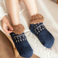 📢50% de réduction！！！📍Chaussettes pantoufles confortables avec antidérapant