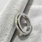 📢📢50% DE RÉDUCTION !!! 🎅Bague tournante en acier titane avec zircone