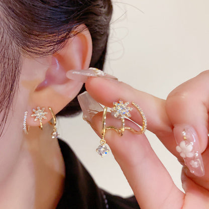 📢📢50 % DE RÉDUCTION !!!⏰Boucles d'oreilles griffes scintillantes pour femme