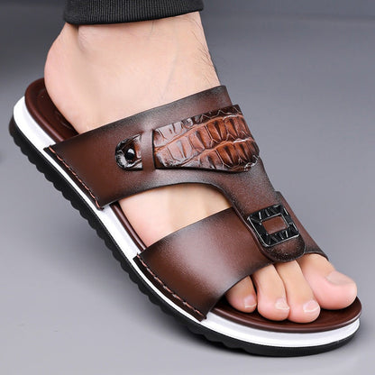 📢📢50 % DE RÉDUCTION !! ⏰Sandales Slip-On Homme Simili Cuir – 2 Textures, Semelle Anti-Dérapante, 3 Couleurs, Pointures 39-48, Respirantes, Rembourrées ✨